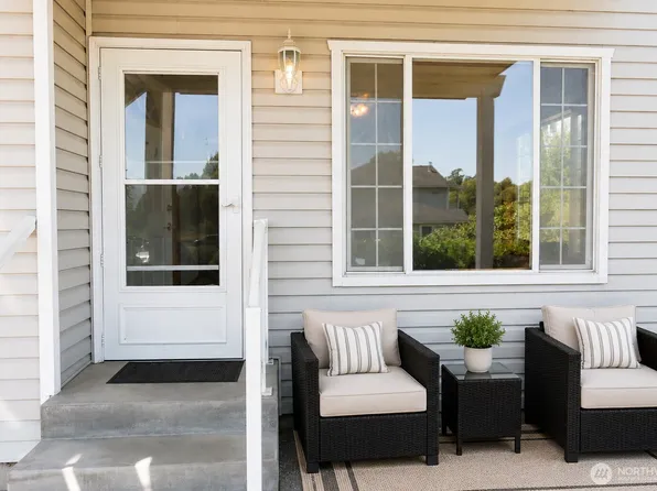 725 Judson Street #104, Lynden, WA 98264