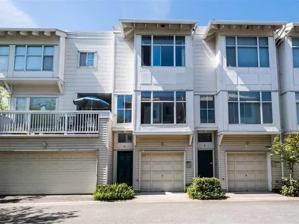 12920 Jack Bell Dr #4, Richmond, BC V6V 2V9