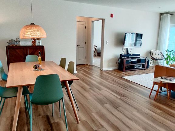 3rd image of 24258 Zinfandel Ln Unit 306