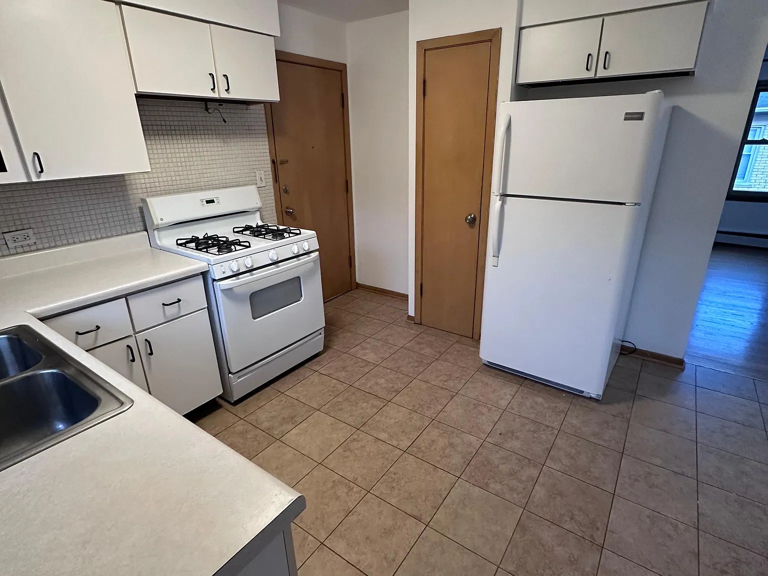 8630 Fullerton Ave — Photo 3