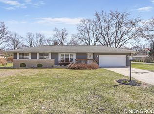 305 N 145th Ave, Holland, MI