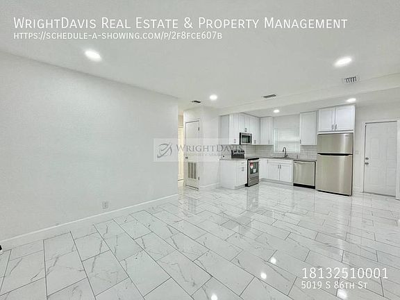 3rd image of 5019 S 86th St