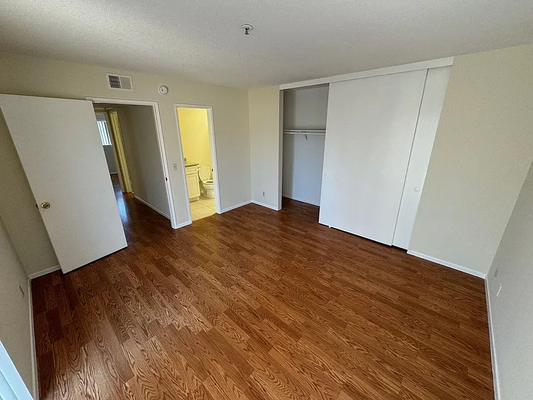 7891 Holt Dr — Photo 21