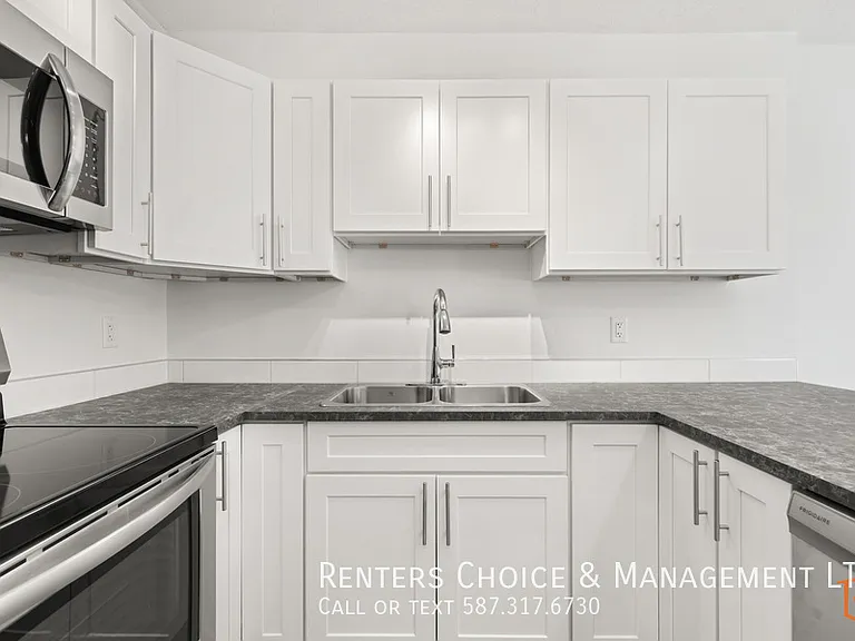 2805 Dunmore Rd SE #1 — Photo 8