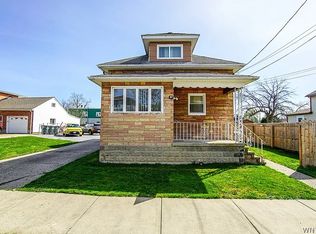 51 Laverack Ave APT 2, Depew, NY 14043