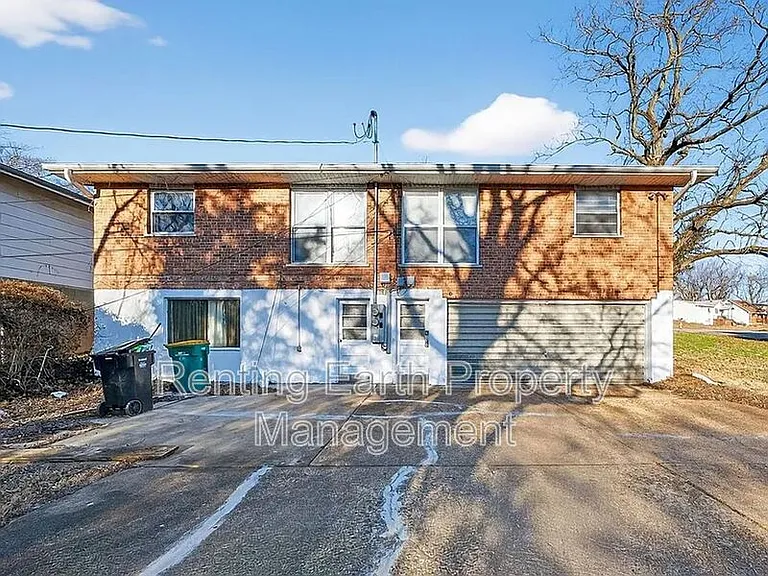 8908 Scottdale Ave — Photo 4