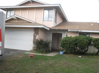 1605 E Fernrock St, Carson, CA 90746