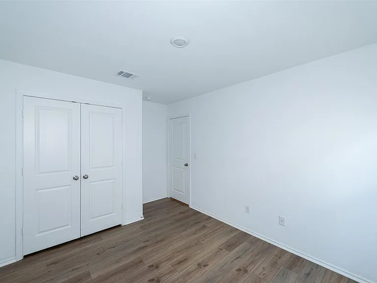 147 Otter Rd — Photo 7