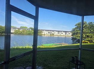 Fourth Forum Condo, Miami, FL 33179