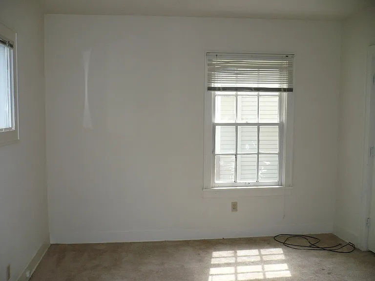 712e16 — Photo 8