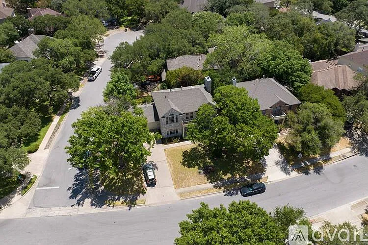 2421 Falcon Dr — Photo 22