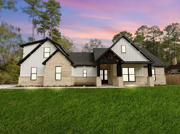 2806 Da Vince St, New Caney, TX 77357
