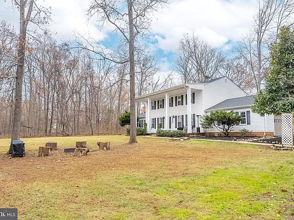 2nd image of 6245 Squirrel Nest Ln