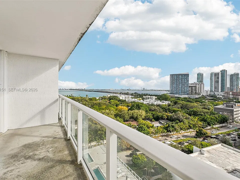 4250 Biscayne Blvd #1516