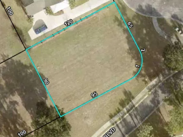 40 Oaklawn Rd., Georgetown, SC 29440