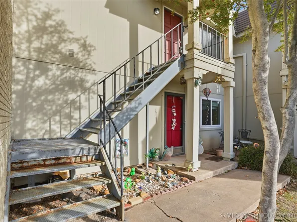 6732 S Lewis Ave Unit 312, Tulsa, OK 74136