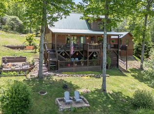 1055 Carolina Fox Cir, Murphy, NC 28906