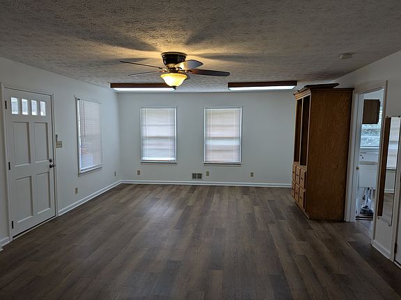 Sitting room off of kitchen