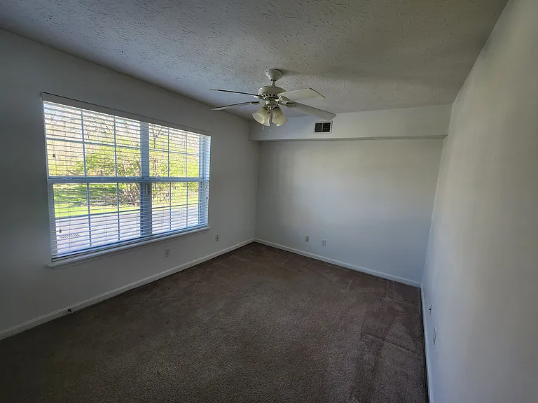 10828 Glenway Pl — Photo 18
