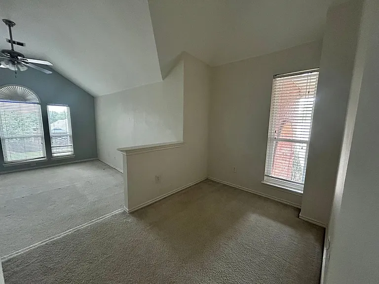 7154 Tularosa Ct — Photo 14