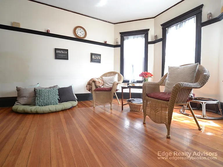54 Tremont St #2A — Photo 7