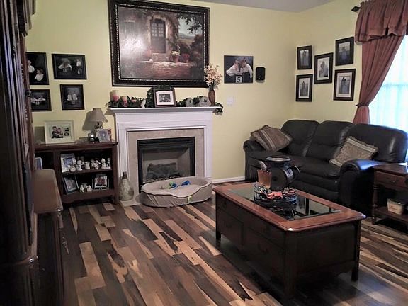 Upstairs family room, main