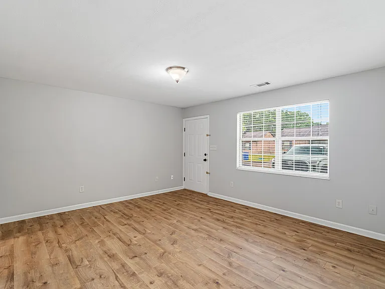 2138 Brownstone Way — Photo 2