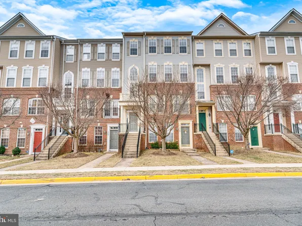 15565 John Diskin Cir, Woodbridge, VA 22191