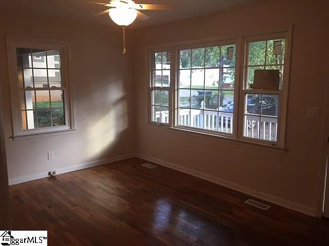 14 Milton St — Photo 7