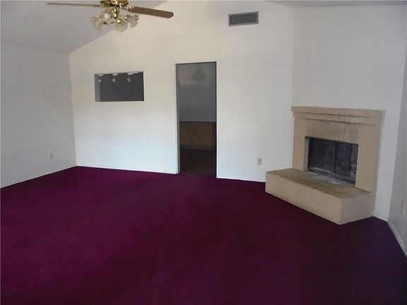 4th image of 10612 Woodleaf Dr