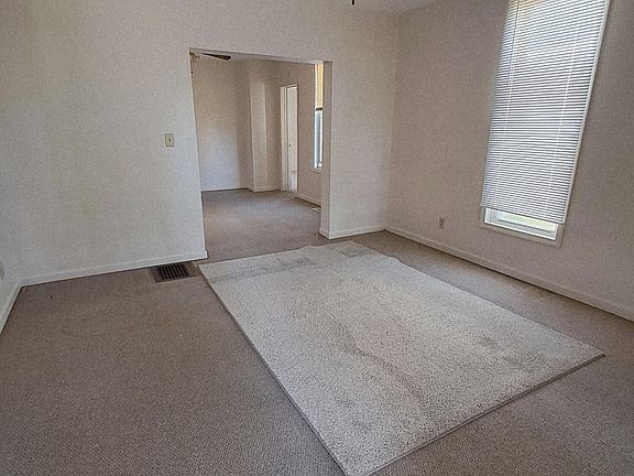 2nd image of 126 E 6th St