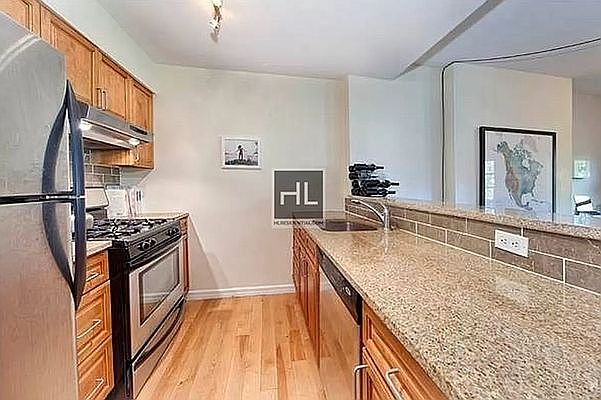 2nd image of 120 Dean St APT 3