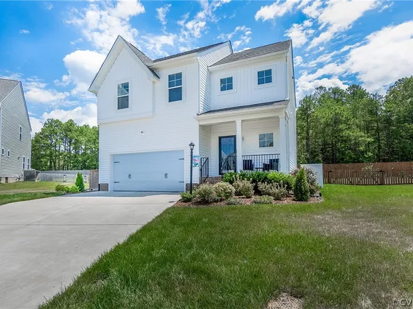 3601 Sterling Woods Ln, North Chesterfield, VA 23237