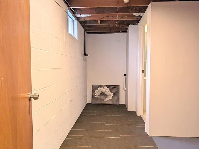 468 Gibbs Rd — Photo 11