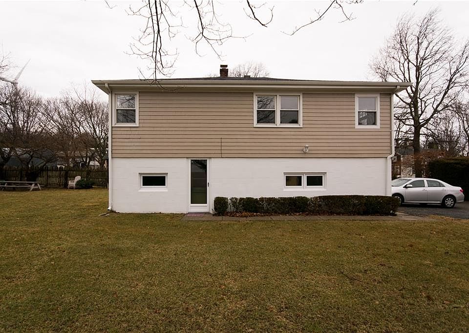 1st image of 22 Sprague St