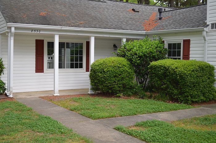 1st image of 8530 Castle Pine Ct