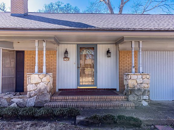 2nd image of 2309 Kentucky Dr
