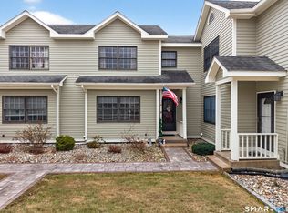 906 Canterbury Ln #906, Colchester, CT 06415