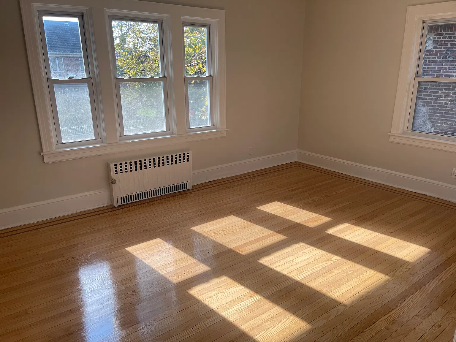 2 bed, $3,200 — Photo 3
