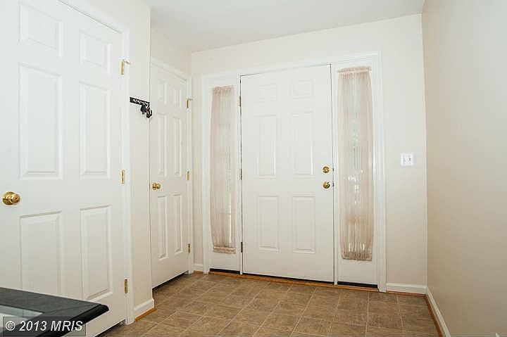 1st image of 22 S Kingsbridge Ct