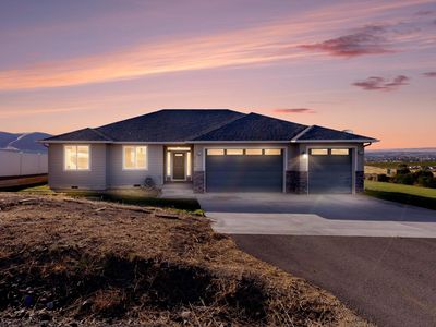 28104 N Pear Dr, Benton City, WA, 99320