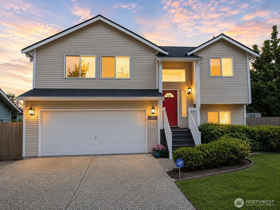 1st image of 13609 46th Avenue SE