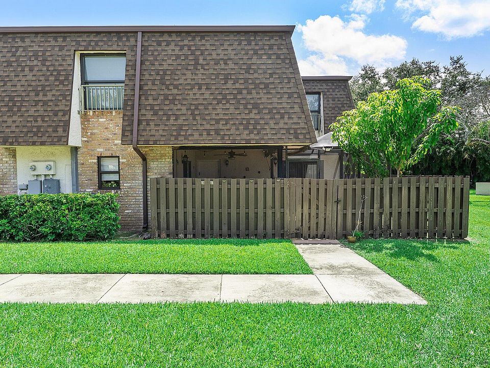 1st image of 2562 NW 99TH Avenue