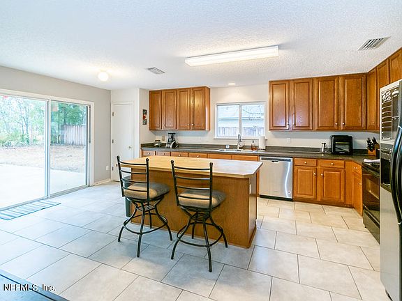 2nd image of 11293 MARTIN LAKES Drive N