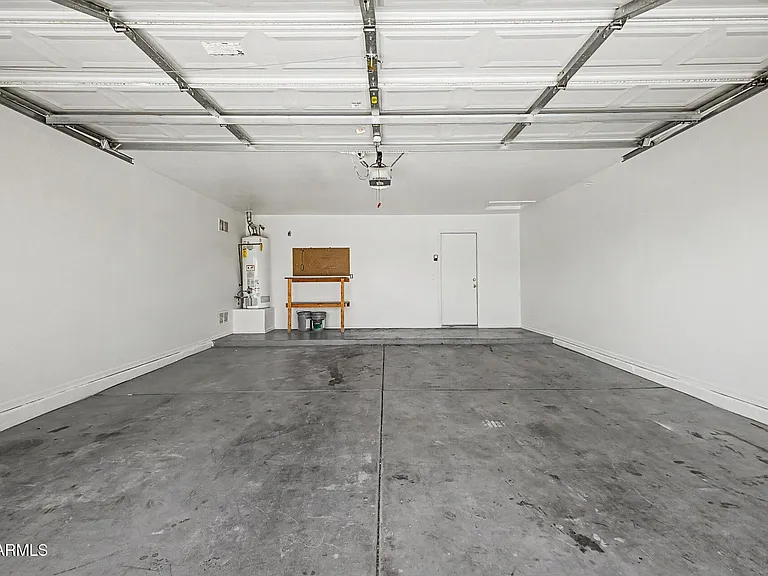 12548 W Roanoke Ave — Photo 24