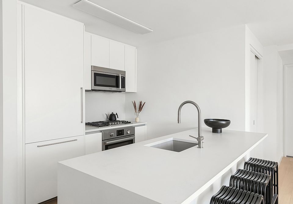 1st image of 1 Union Sq S #18C