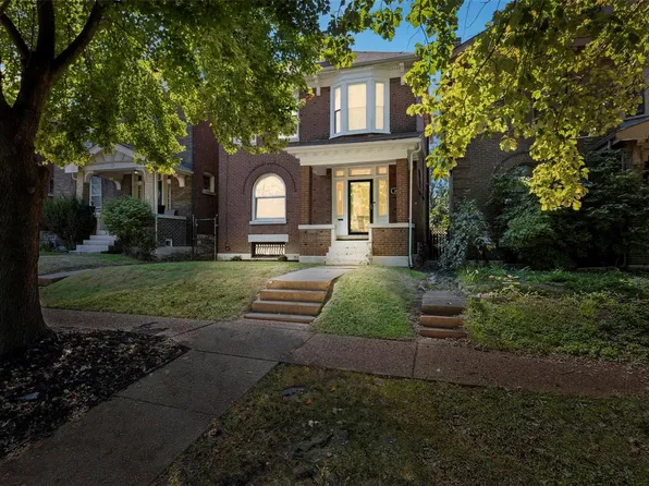 3818 Detonty St, Saint Louis, MO 63110