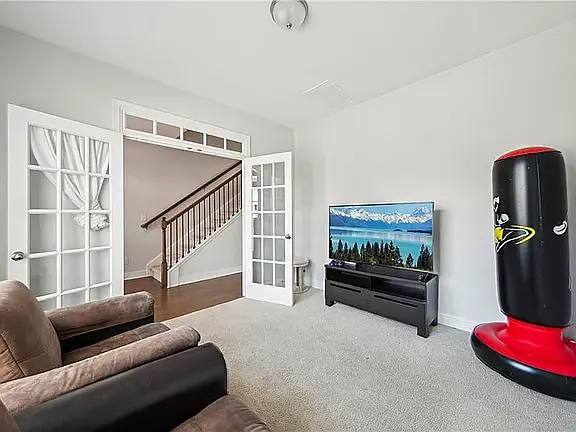 7455 Easton Valley Ln — Photo 9