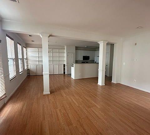 3rd image of 2664 Manhattan Pl Suite 306