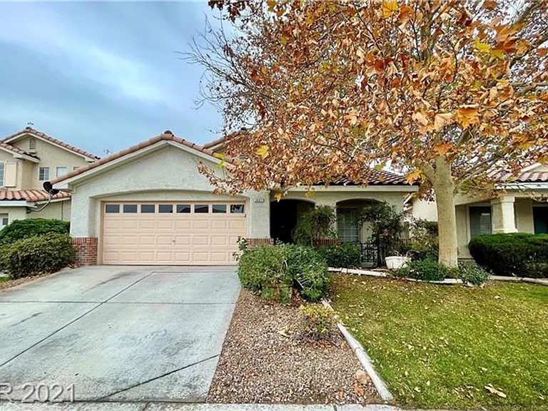 2407 Worchester Rd — Photo 1